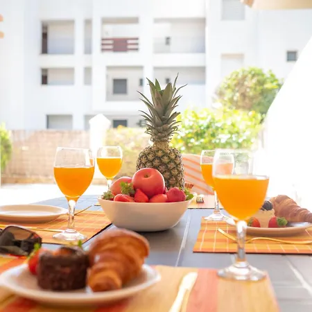 Oasis La Cala 2, Beautiful Terrace ,pools, Parking Apartment La Cala De Mijas
