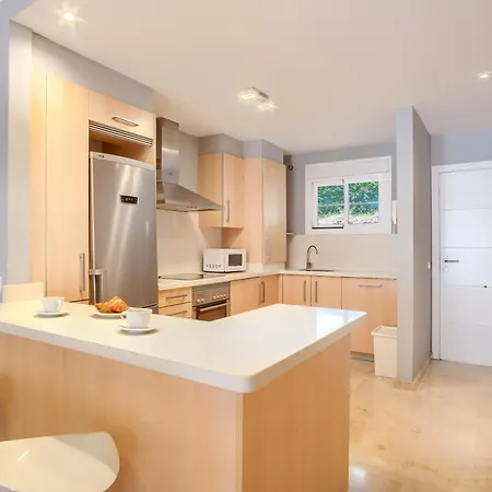 Apartment Oasis La Cala 2, Beautiful Terrace ,pools, Parking