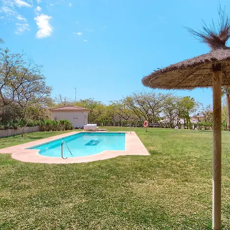 Apartment Oasis La Cala 2, Beautiful Terrace ,pools, Parking *