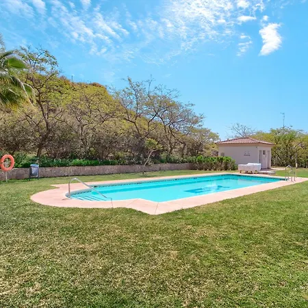 Oasis La Cala 2, Beautiful Terrace ,pools, Parking *