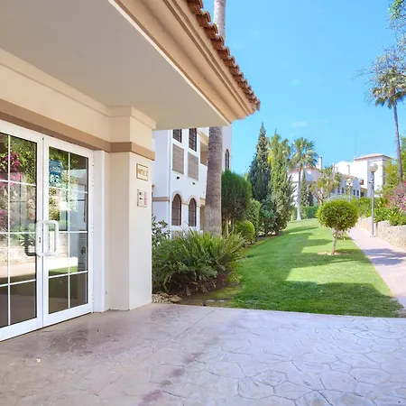 Oasis La Cala 2, Beautiful Terrace ,pools, Parking