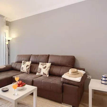 Oasis La Cala 2, Beautiful Terrace ,pools, Parking Apartment